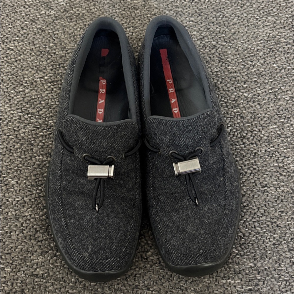 Prada Y2K Wool Charcoal Slip-On Toggle Logo Loafers Sz 37/7